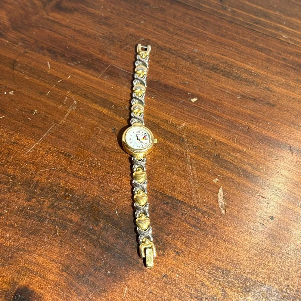 Disney Watch Womens Gold Silver Mickey Mouse Time‎ Works Two-Tone Heart Link